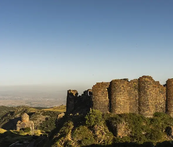 Քարի լիճ, Ամբերդ ամրոց, Վահրամաշեն, Սաղմոսավանք