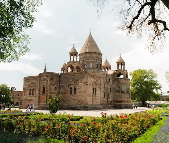 Մայր Տաճար Սուրբ Էջմիածին