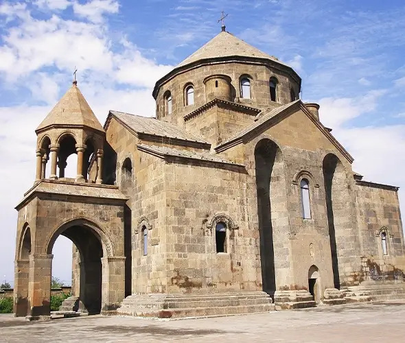 Սուրբ Հռիփսիմե եկեղեցի