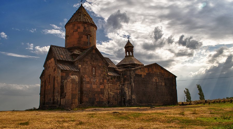Սաղմոսավանք - Հովհանավանք - Հայկական տառերի պուրակ